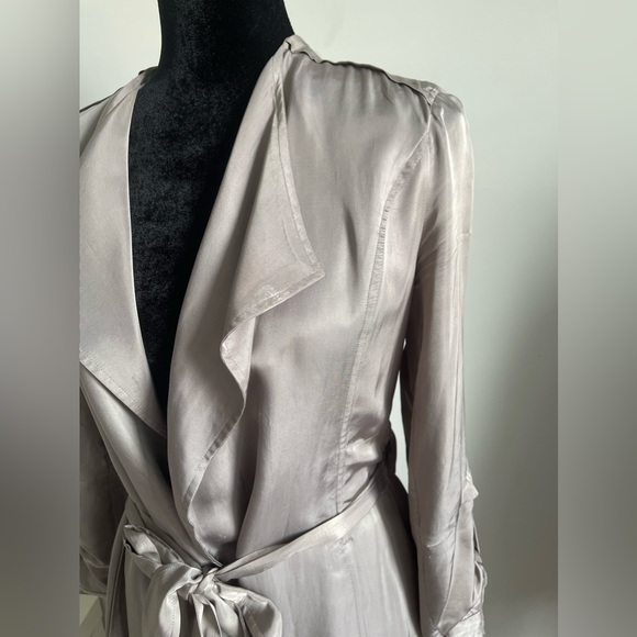 Aritzia Babaton Trench coat - Picture 5 of 12